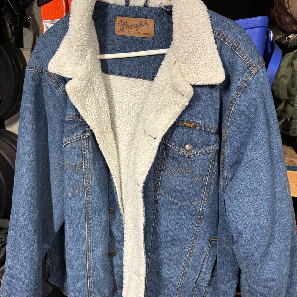 Wrangler Blue Denim Jacket with Cream Sherpa Lining